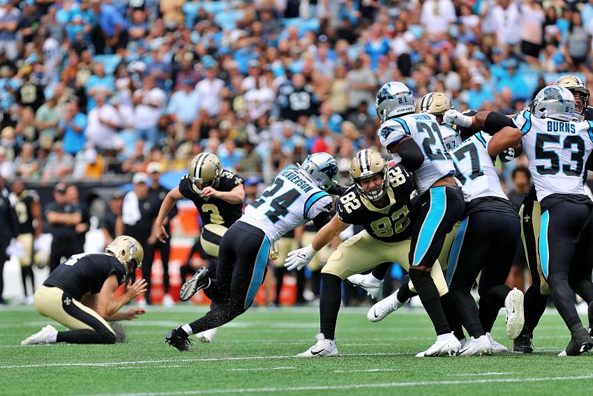 Saints FG blocked at Panthers 2022 by William E Anthony